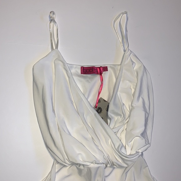 Boohoo Draped Crossover High Waisted Cream Bodysuit - Women’s Size 2 - Picture 2 of 6